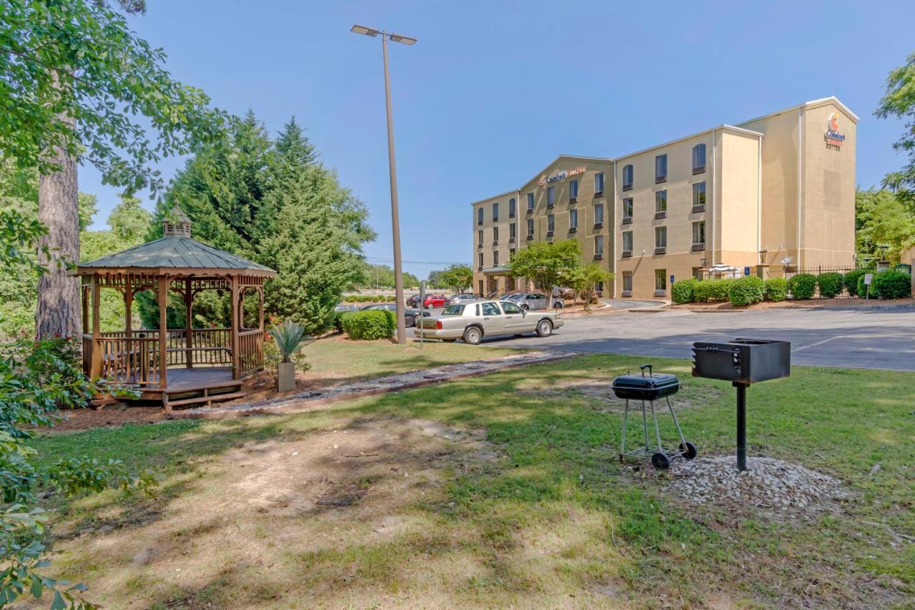 Comfort Suites Columbus State University Area Екстер'єр фото